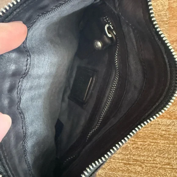 Campomaggi studded black leather crossbody *NEW* - Picture 4 of 7